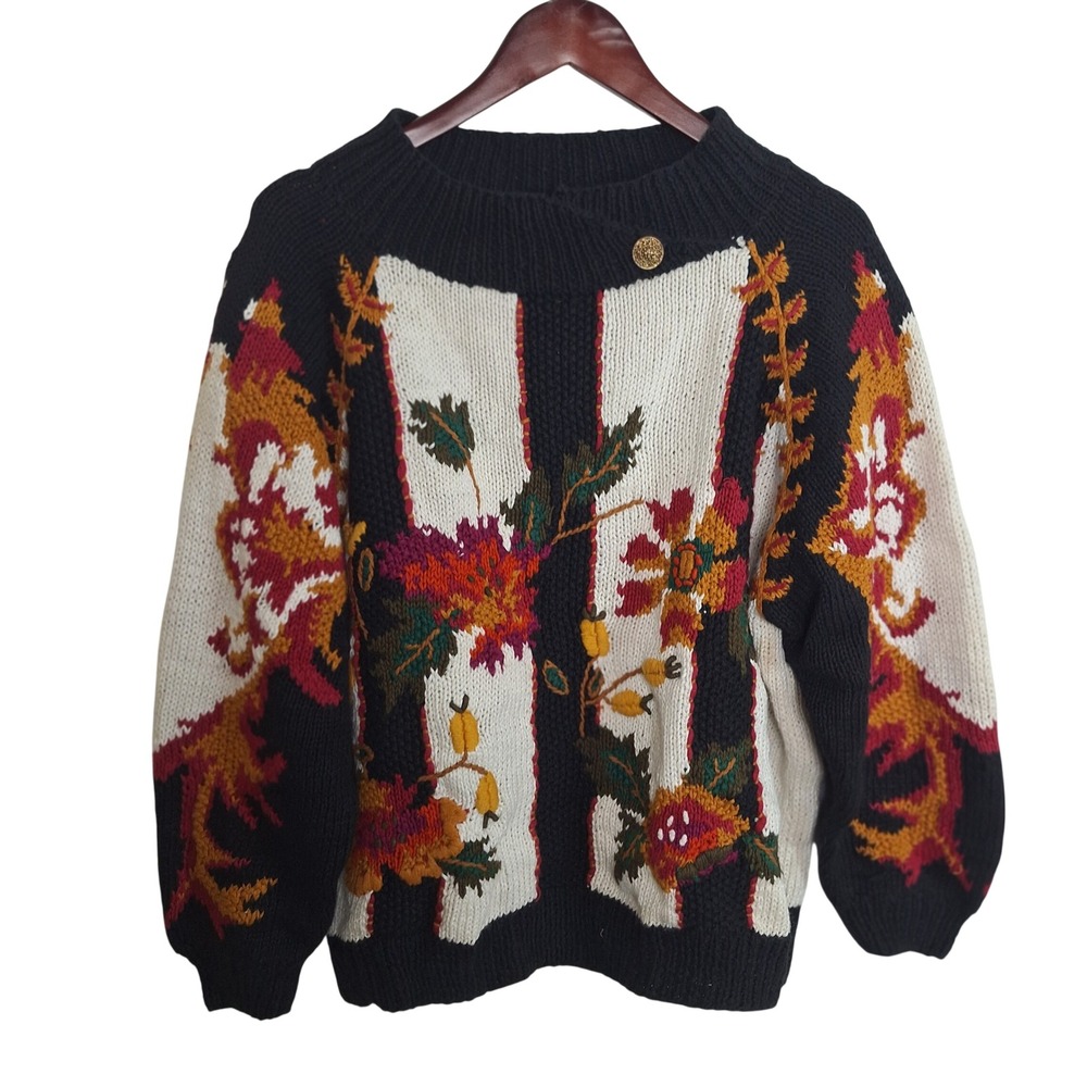Glenville Road Men Knit Sweater Striped Floral Embroidered Black White Size S